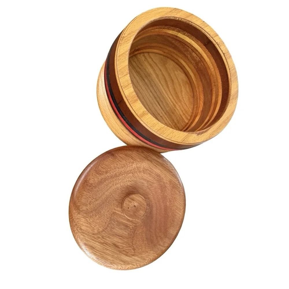 Hand-Turned Round Wooden Keepsake Box with Lid signed Louis kuhlemeyer 1996 8.5